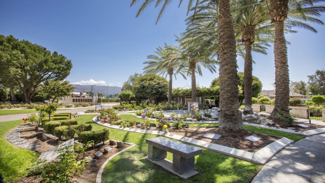 Grave for sale - Pierce Brothers Valhalla Memorial Park - North Hollywood: CB-900070
