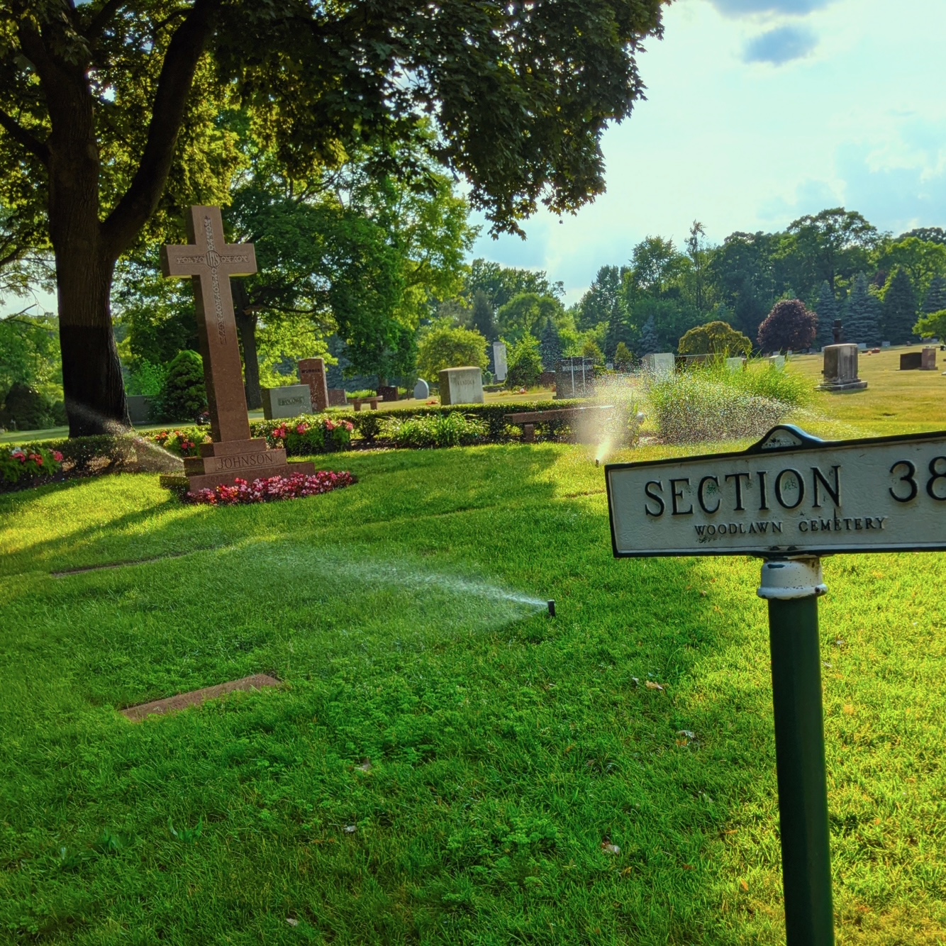 Grave for sale - Woodlawn Cemetery - Detroit (2 spaces)